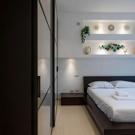 Ihost - Tito Livio 20 Milán