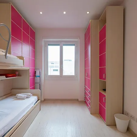 Ihost - Tito Livio 20 * Milán